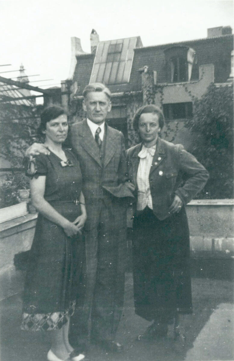 Friedrich Görtitz 1935 mit Frau und Schwägerin